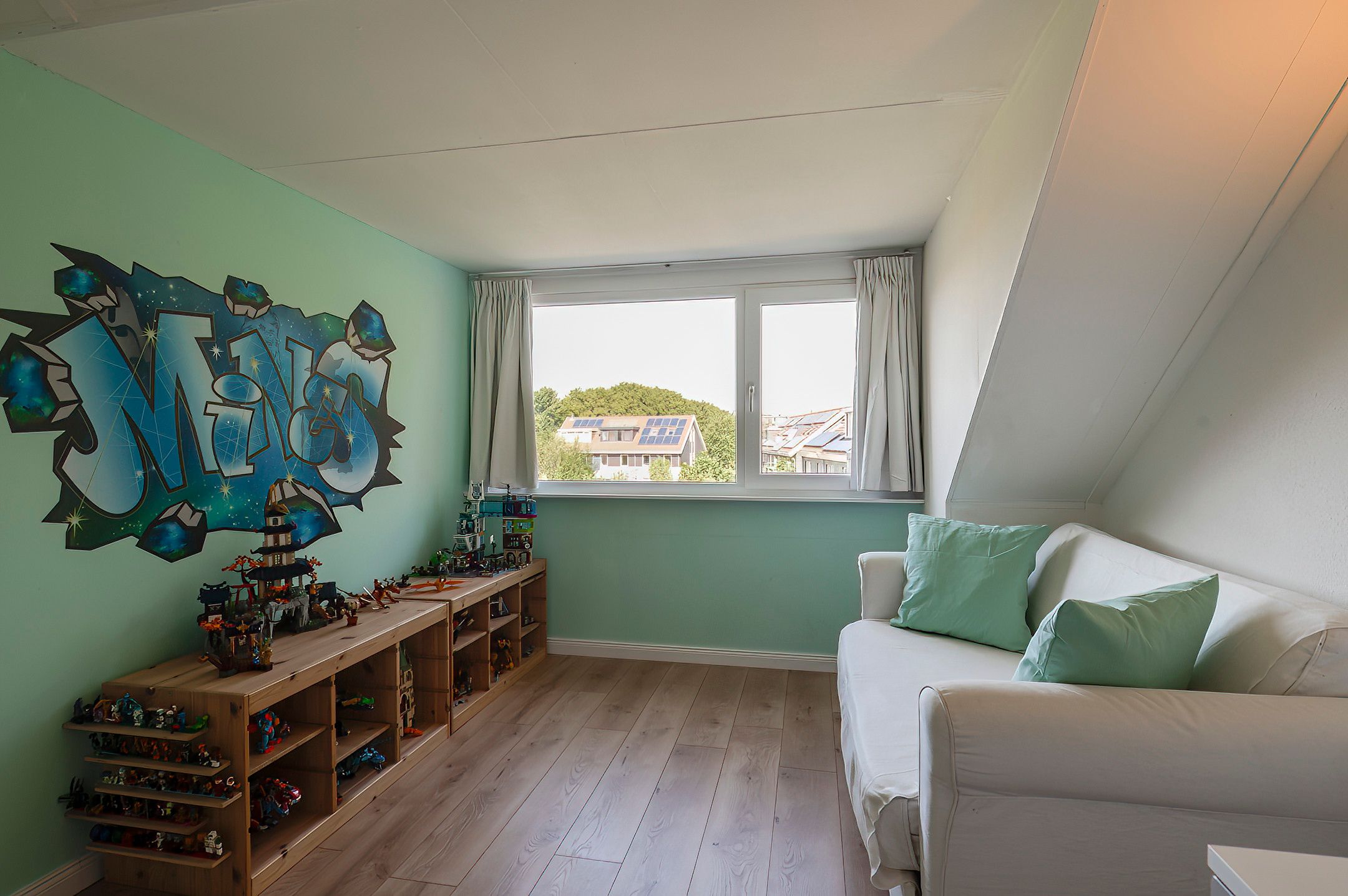 Photo 39 of Ed Hoornikhof 12