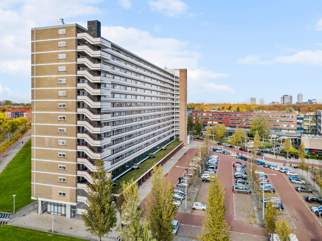 Photo 28 of Burgemeester Hogguerstraat 621