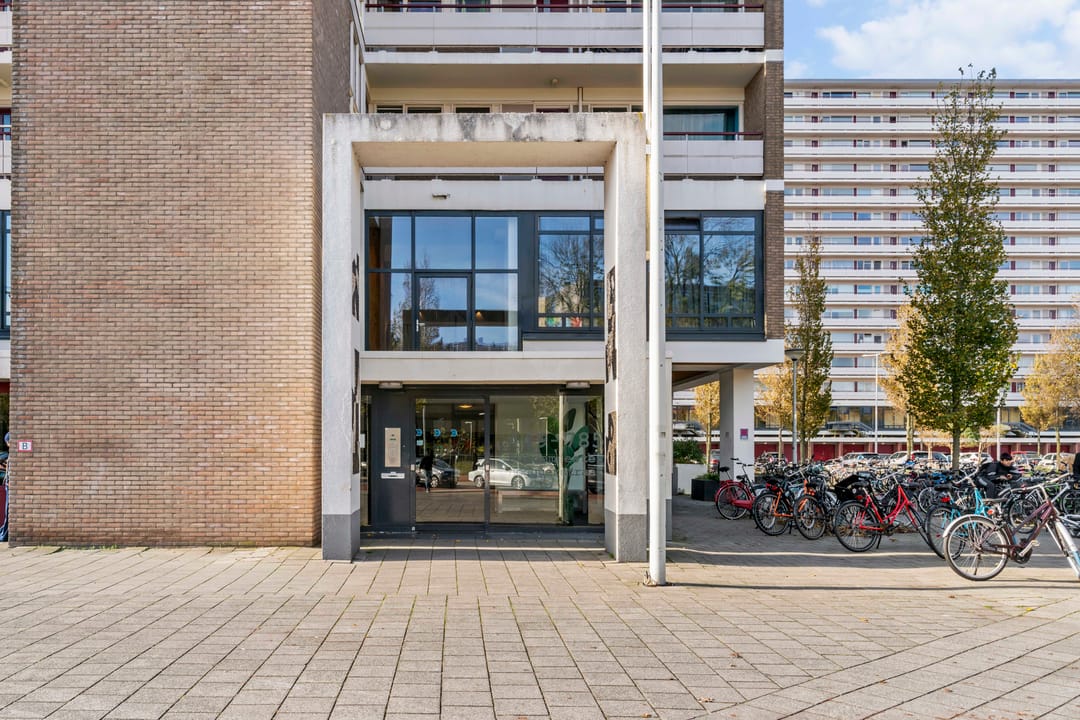 Photo 31 of Burgemeester Hogguerstraat 621