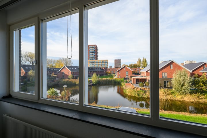 Photo 3 of Carry van Bruggenhof 123