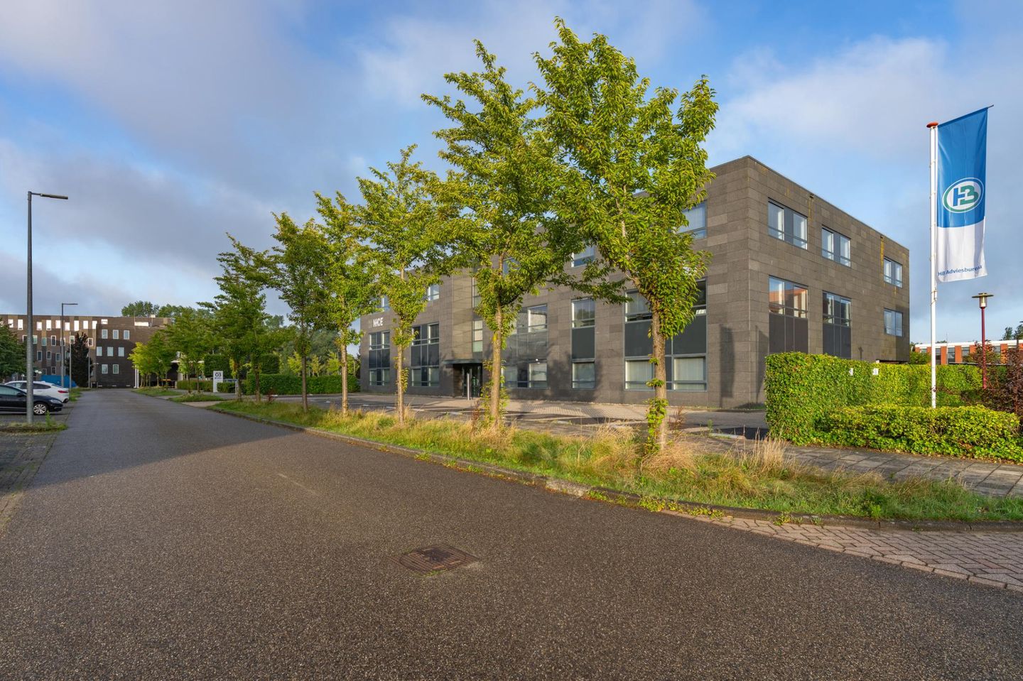 View photo 3 of Comeniusstraat 5