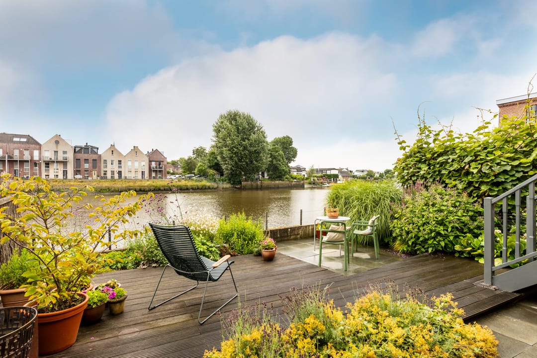 Photo 2 of Dorpsstraat 12