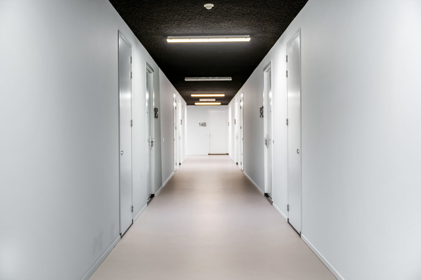 Photo 10 of Drentsestraat 14-G