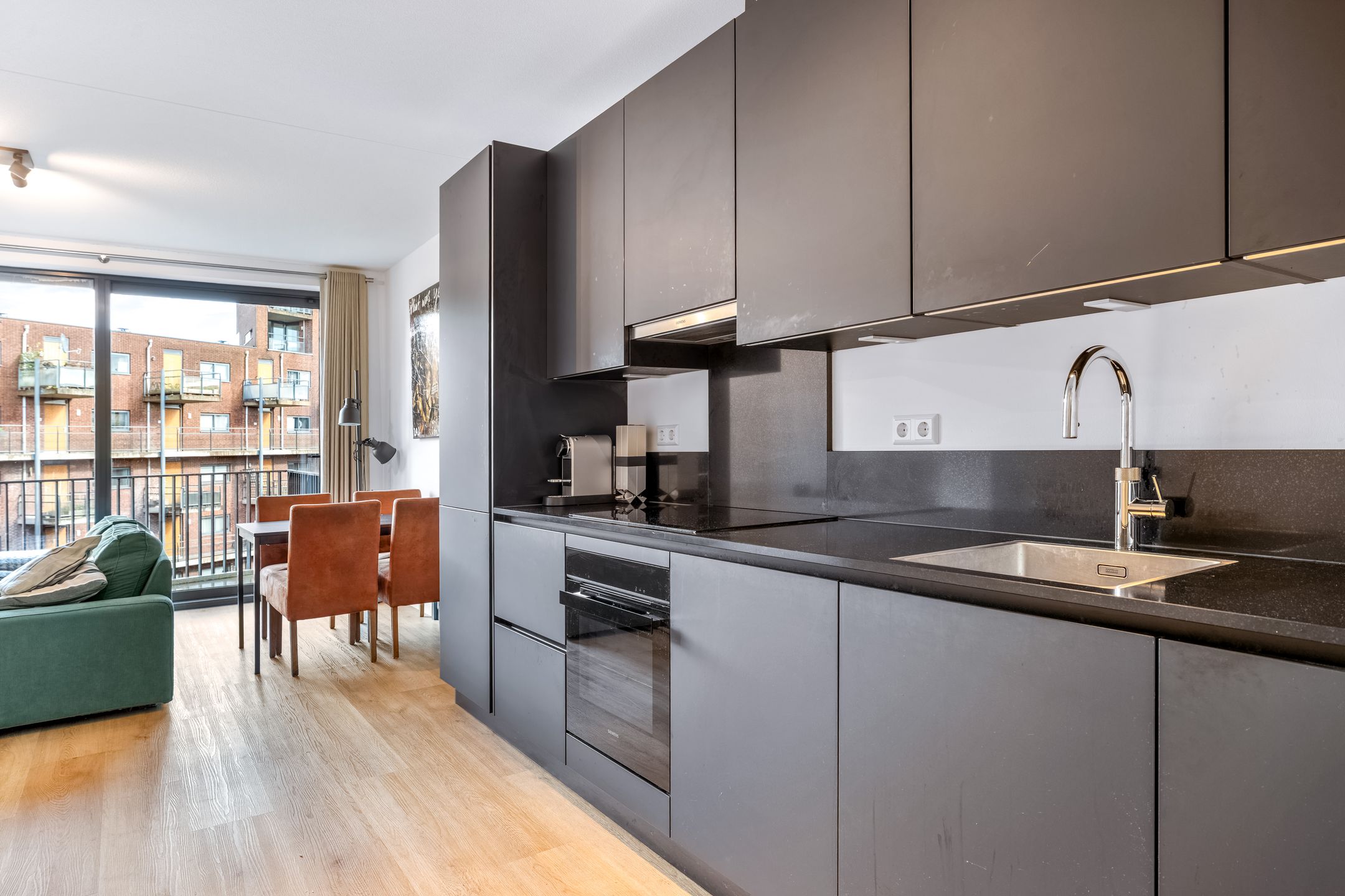 Photo 15 of Drentsestraat 14-G