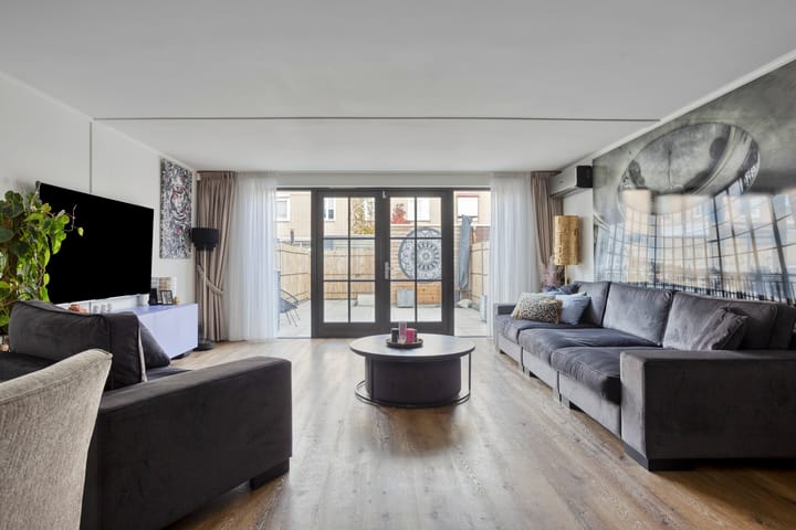 Foto 15 van Glenn Millerstraat 11