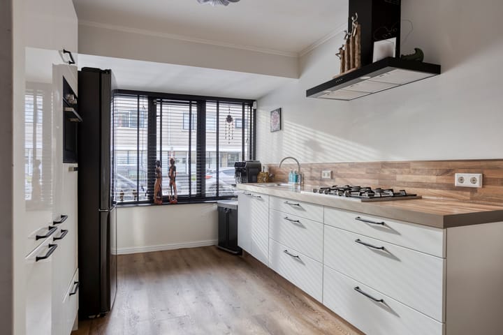 Foto 25 van Glenn Millerstraat 11