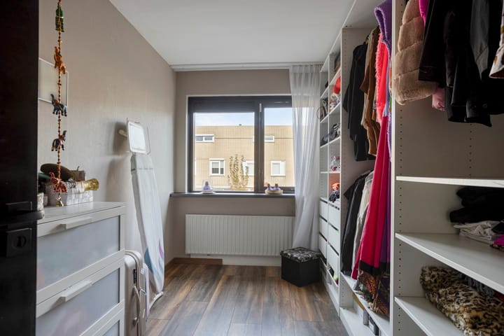 Foto 38 van Glenn Millerstraat 11