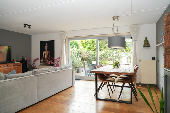 Photo 2 of Jurastraat 12