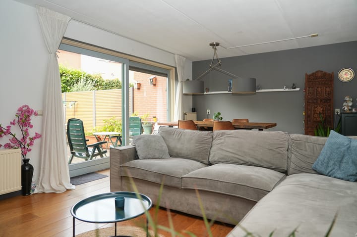 Photo 3 of Jurastraat 12