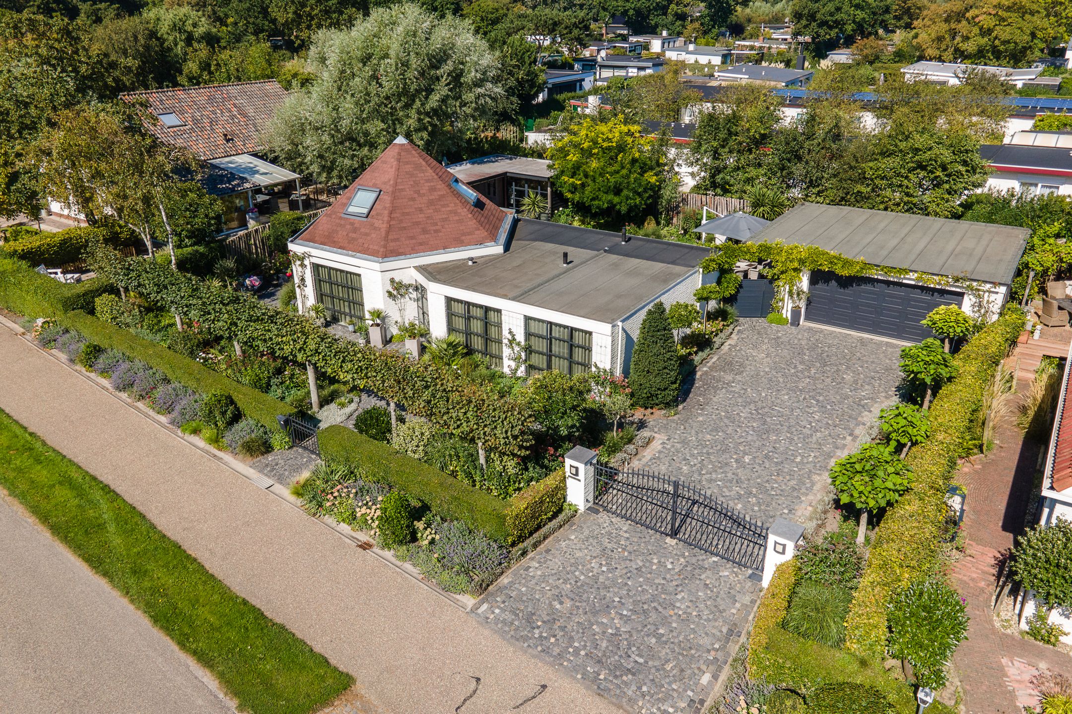 2-bedroom freehold villa in Biggekerke — photo 2 of 5