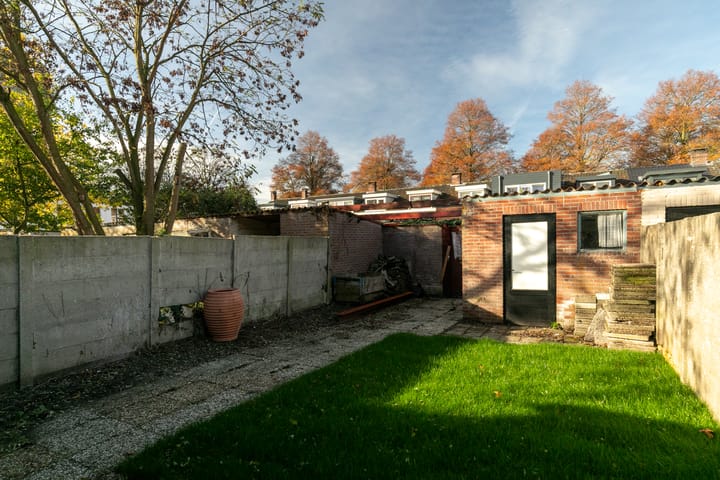 Photo 45 of Bloemfonteinstraat 35