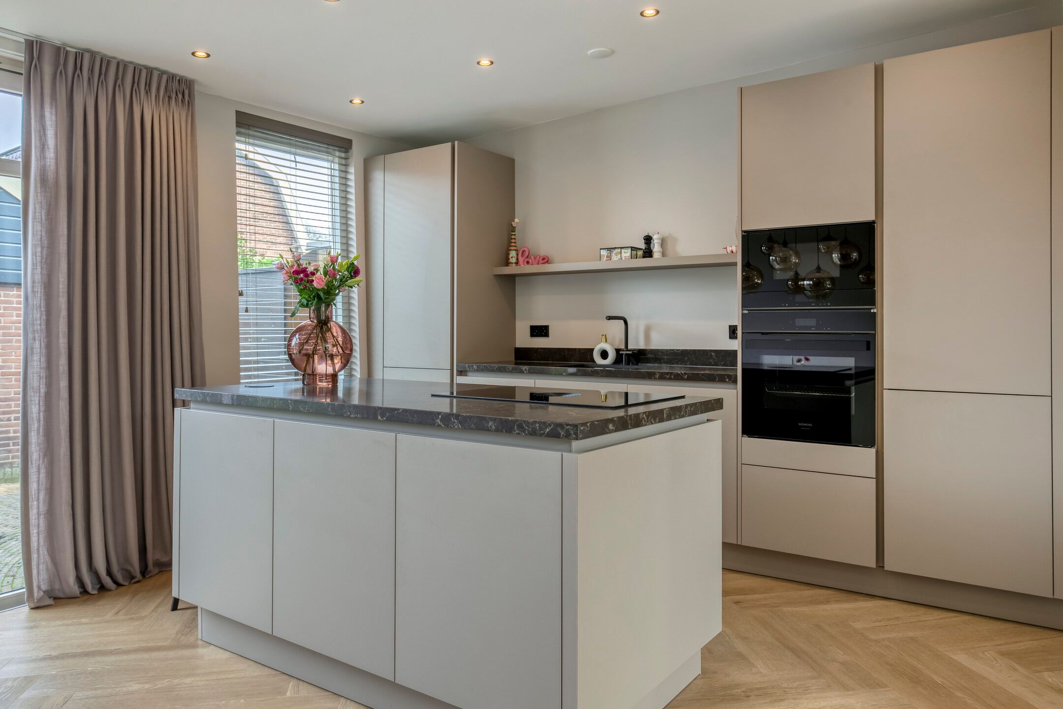 Foto 3 van Zalmstraat 4