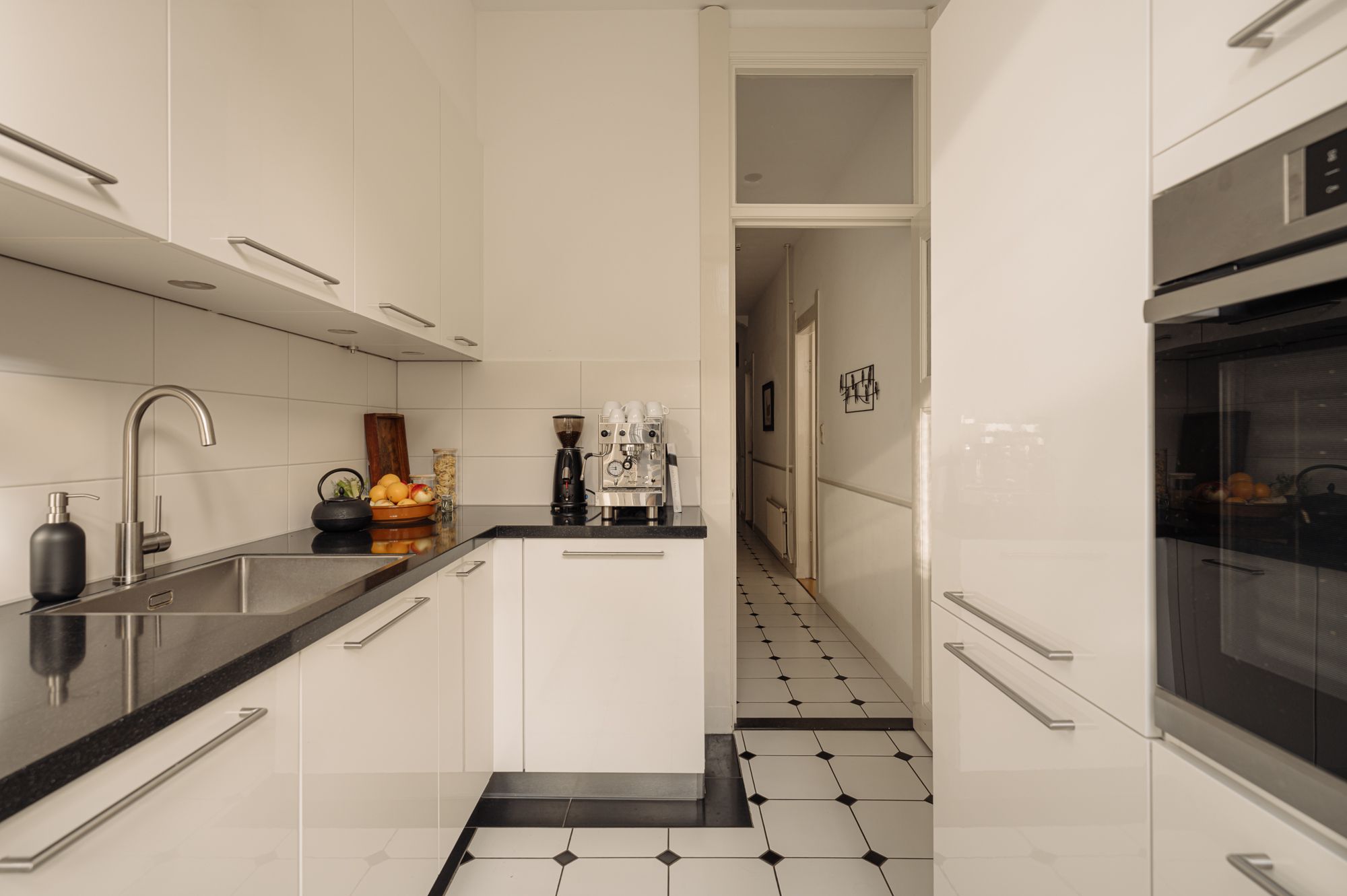 Foto 9 van Johannes Vermeerstraat 79-1