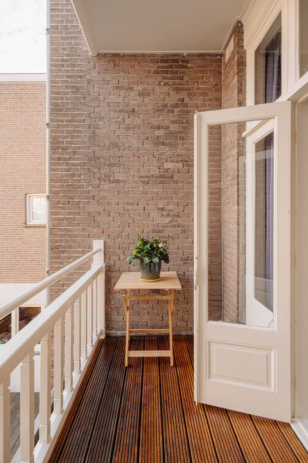 Foto 16 van Johannes Vermeerstraat 79-1