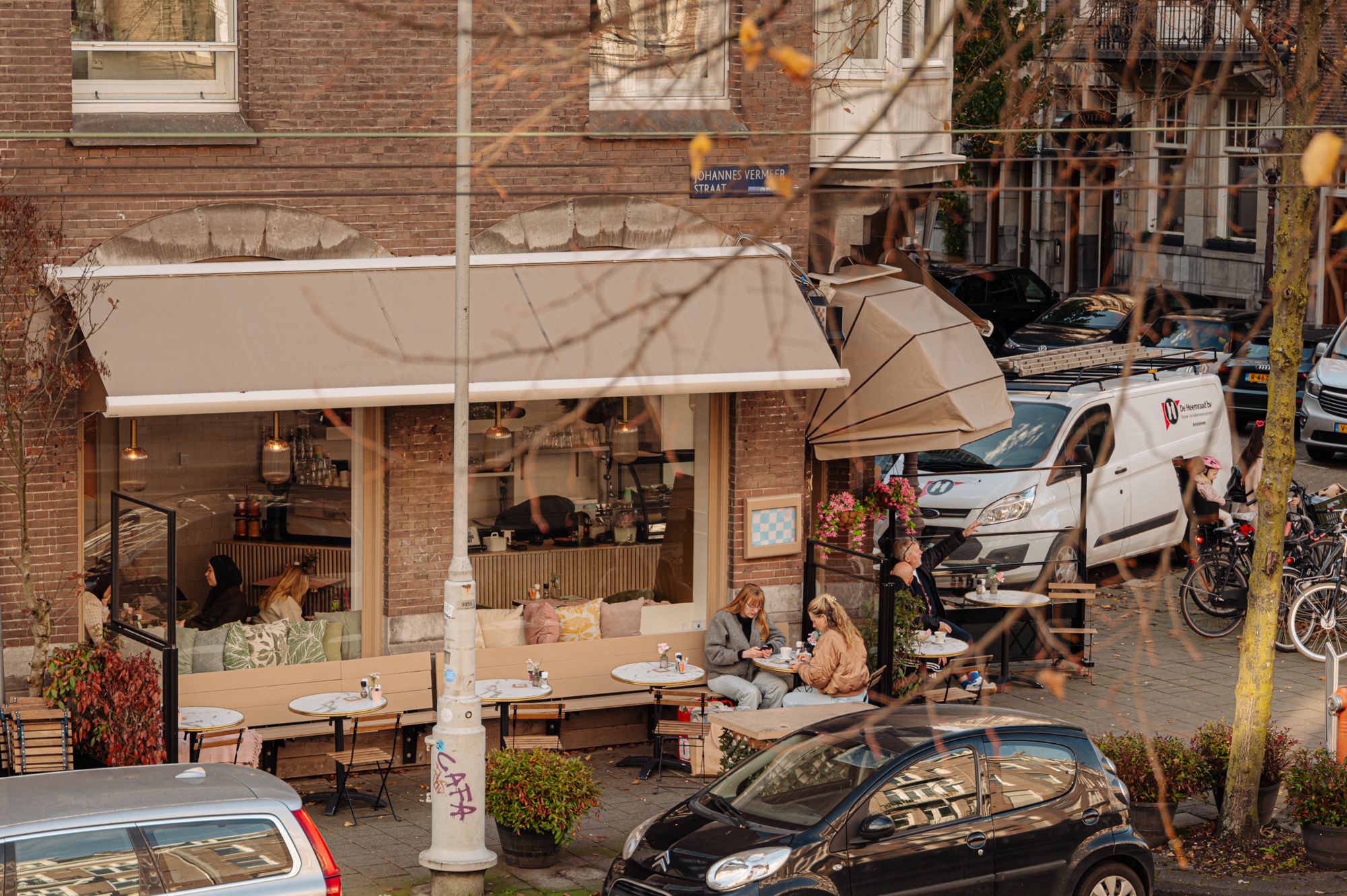 Foto 36 van Johannes Vermeerstraat 79-1