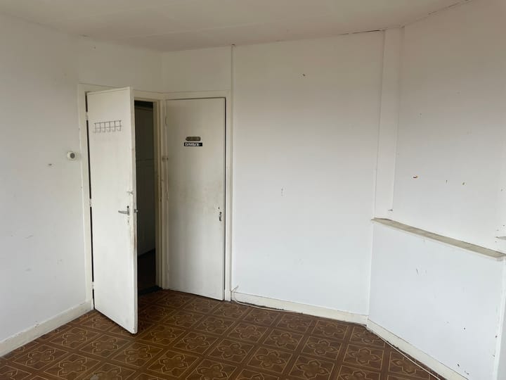 Photo 5 of Colensostraat 15