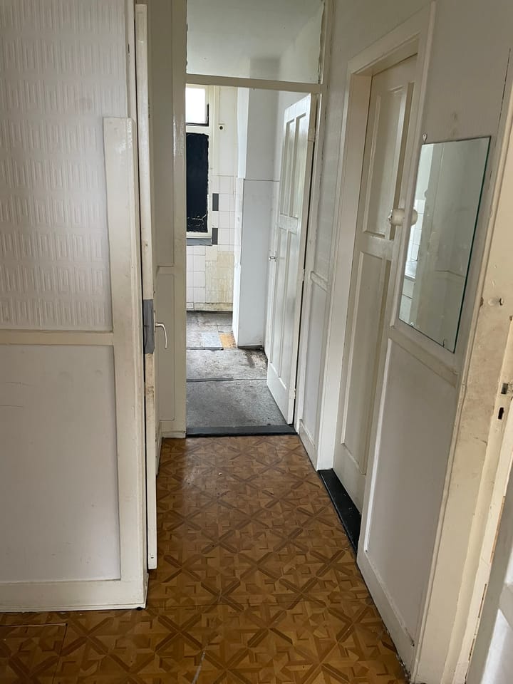 Photo 9 of Colensostraat 15