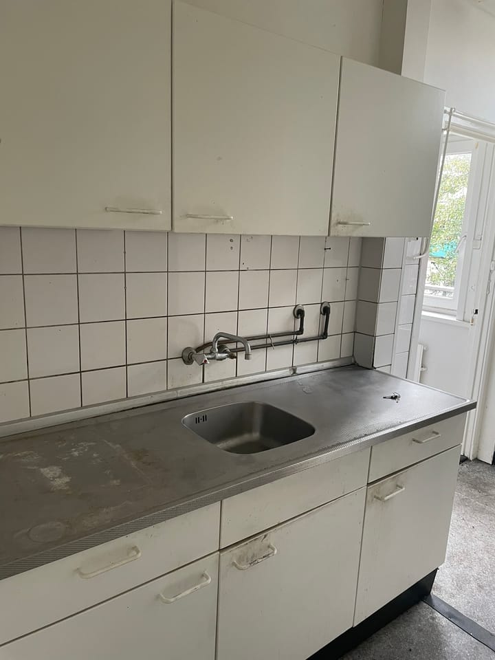 Photo 12 of Colensostraat 15