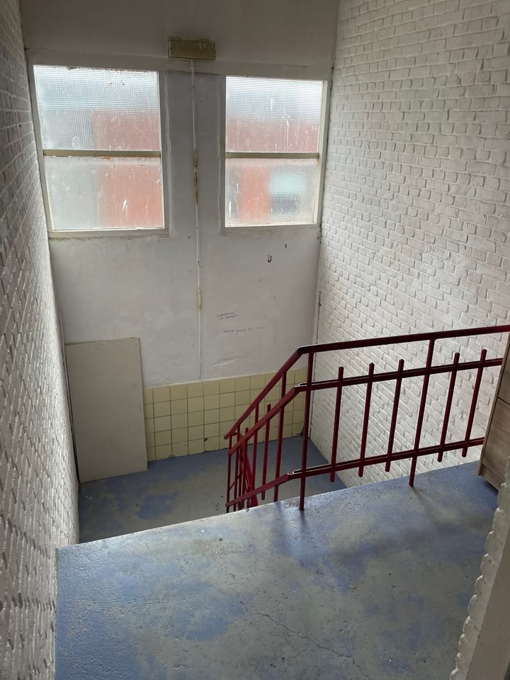 Photo 20 of Colensostraat 15