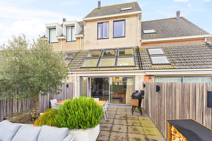 Foto 9 van Andromeda 4