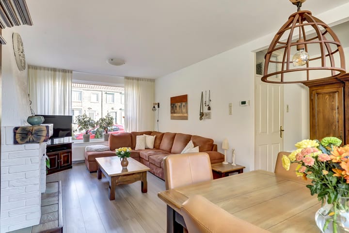 Photo 6 of Vliegenstraat 35