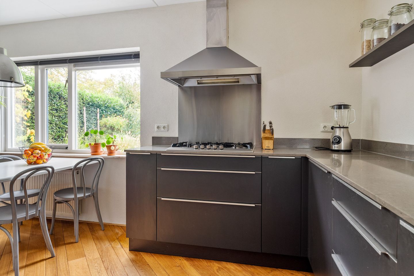 Foto 25 van Pipegaal 9