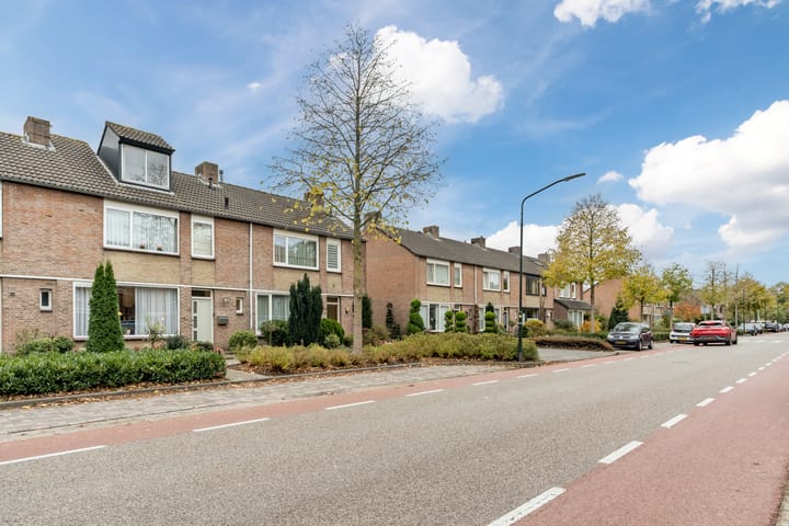 Foto 7 van Trompstraat 38