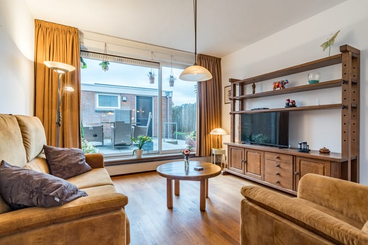 Foto 9 van Trompstraat 38