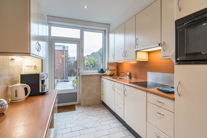 Foto 13 van Trompstraat 38