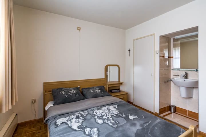 Foto 18 van Trompstraat 38