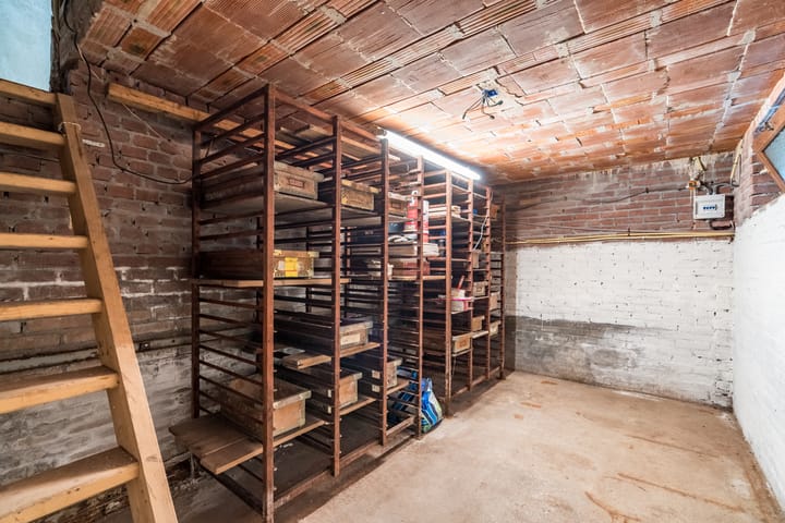 Foto 30 van Trompstraat 38