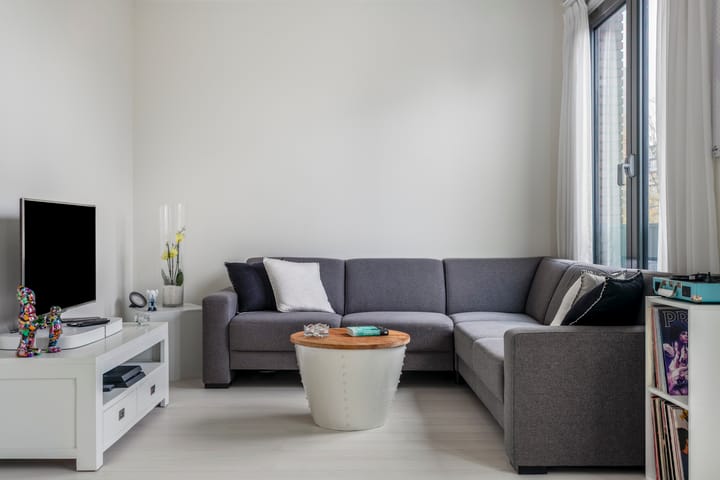 Photo 3 of Dijkmanshuizenstraat 34