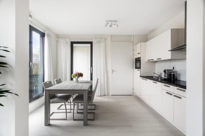 Photo 13 of Dijkmanshuizenstraat 34