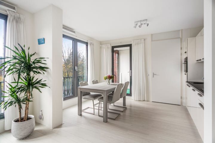 Photo 14 of Dijkmanshuizenstraat 34