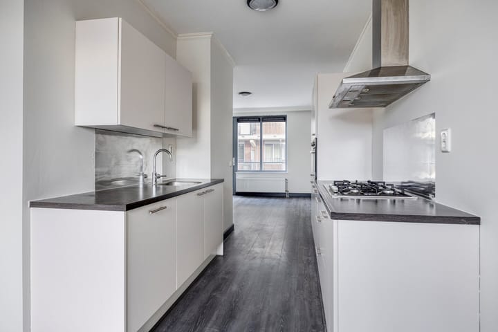 Photo 2 of Vossenzoom 85