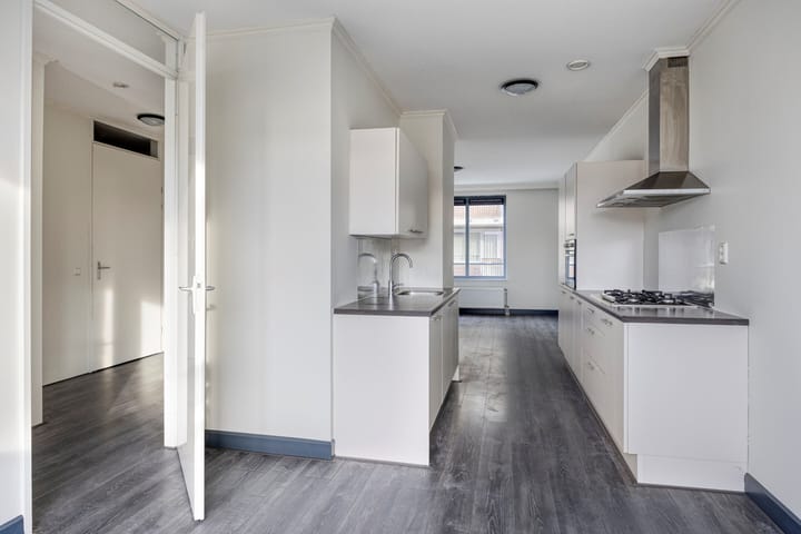 Photo 9 of Vossenzoom 85