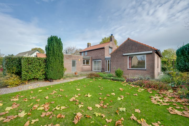 Foto 6 van Hertenlaan 19