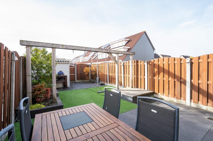 Foto 30 van Lijsterbeshof 65