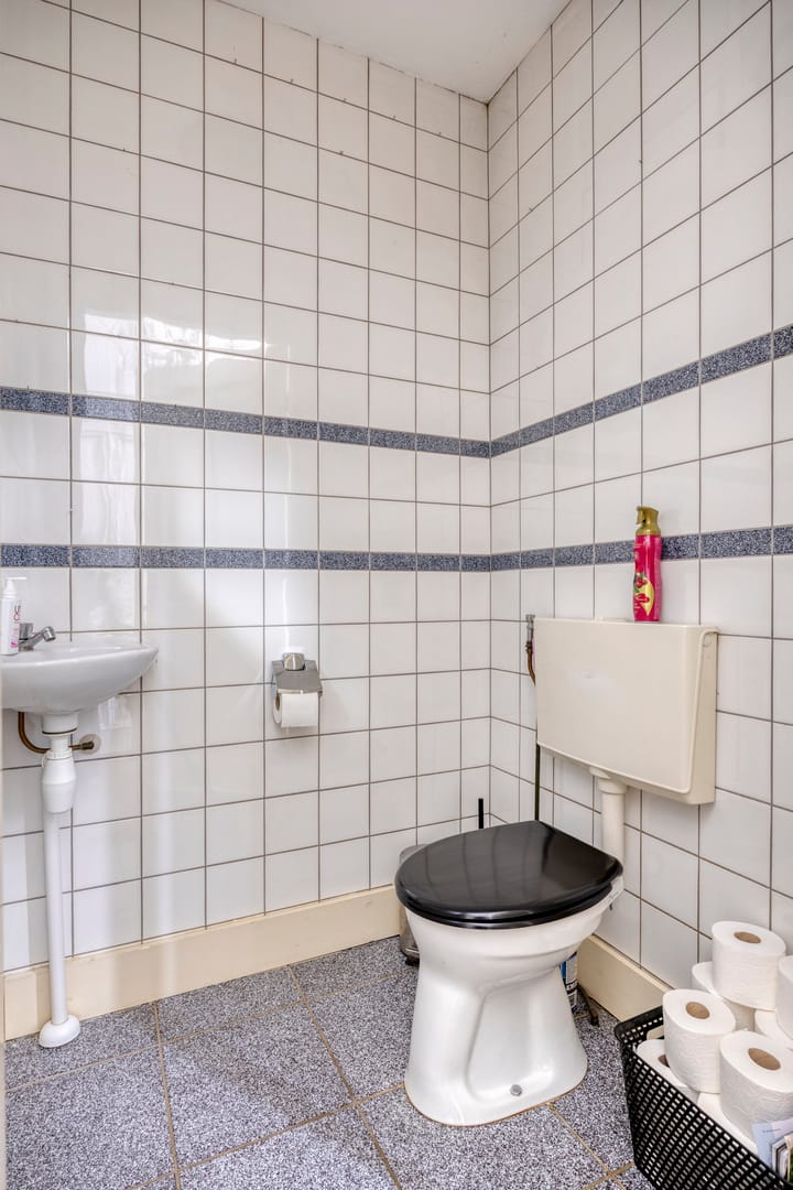 Photo 10 of Roermondsplein 38-1