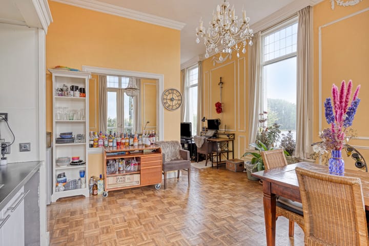 Photo 11 of Roermondsplein 38-1