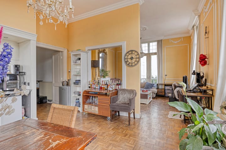 Photo 12 of Roermondsplein 38-1