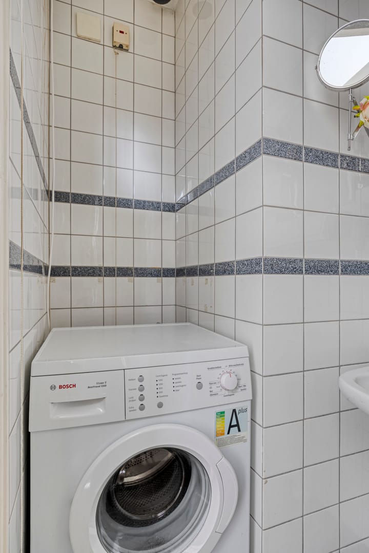 Photo 26 of Roermondsplein 38-1