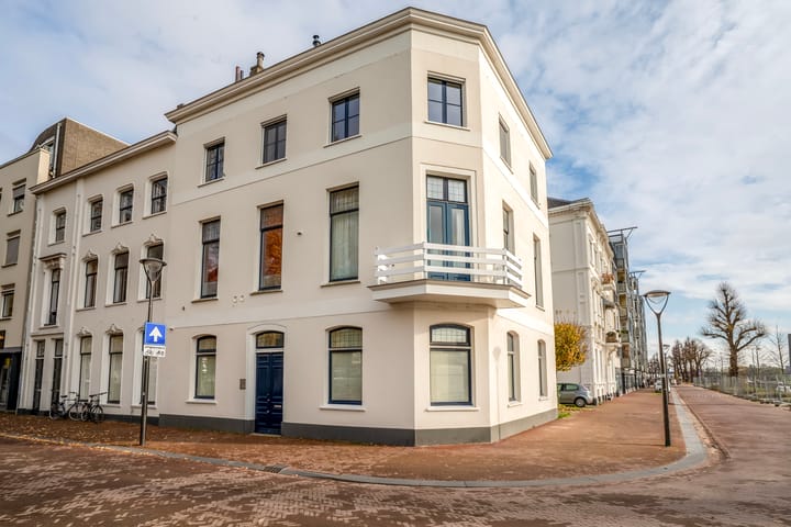 Photo 27 of Roermondsplein 38-1