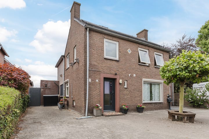 Photo 9 of Bergstraat 15