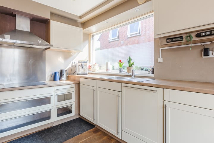 Photo 25 of Bergstraat 15