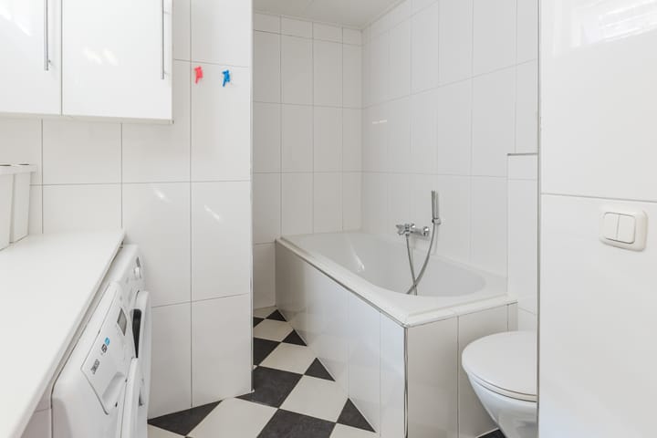 Photo 26 of Bergstraat 15