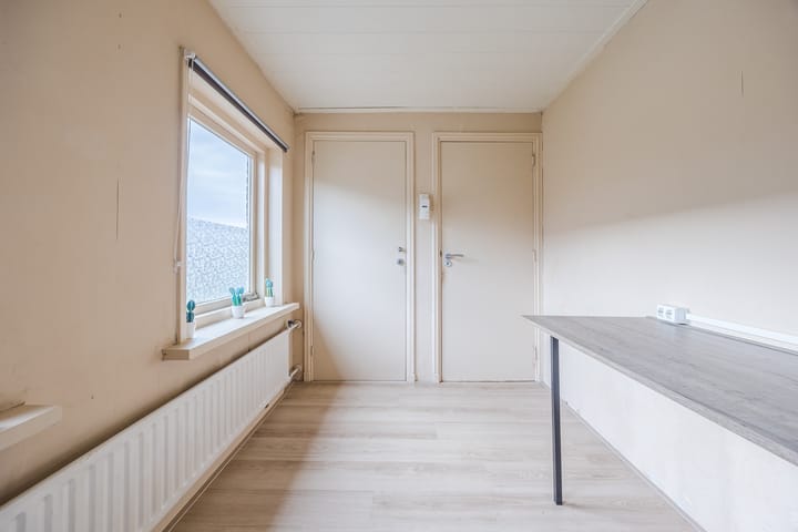 Photo 44 of Bergstraat 15