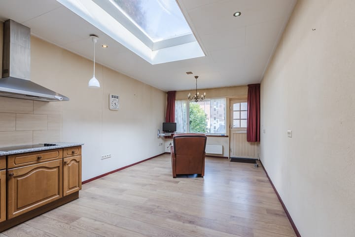 Photo 48 of Bergstraat 15