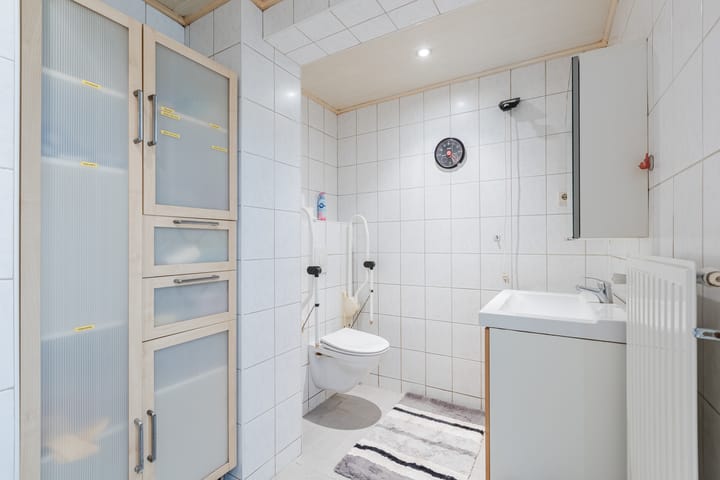 Photo 53 of Bergstraat 15