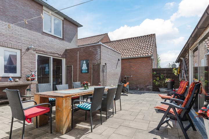 Photo 67 of Bergstraat 15